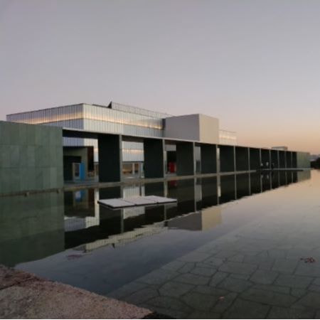 豊田市美術館