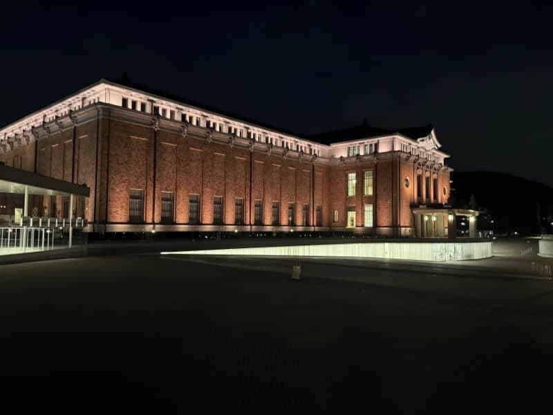 京都市美術館